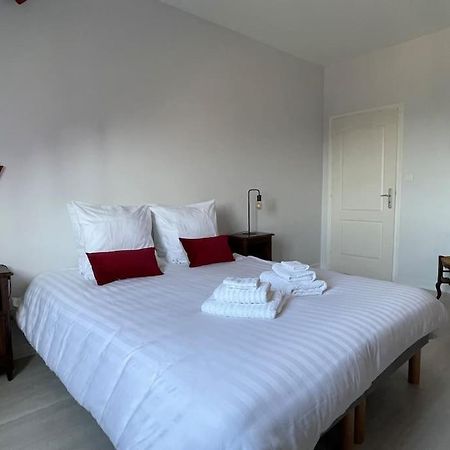 Gite Omaha 3 Etoiles - La Ferme Delaunay Saint-Come-du-Mont Bagian luar foto